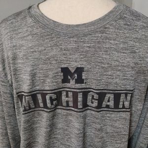 Men's large Michigan LS active wear shirt